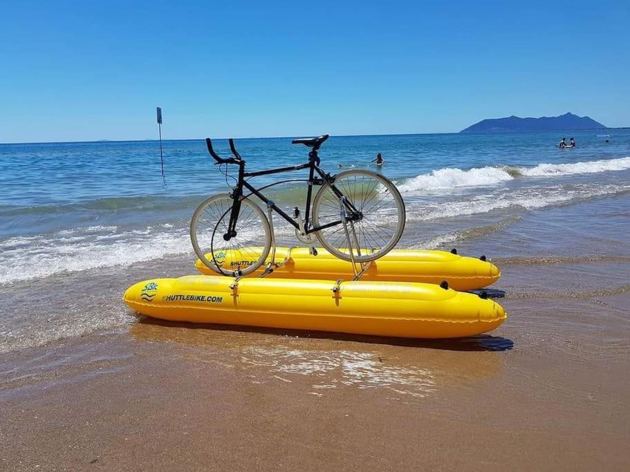 Inclanto Beach House, Mare A 150 Mt テッラチーナ エクステリア 写真